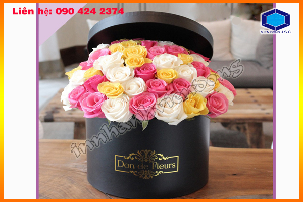 Hộp hoa tròn xu thế mới | Địa chỉ in ấn thiệp cưới giá rẻ | Xuong in an lay nhanh tai Ha Noi va HCM